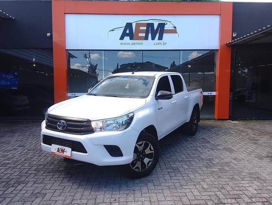 TOYOTA HILUX 2.8 NARROW 4X4 CD 16V DIESEL 4P MANUAL